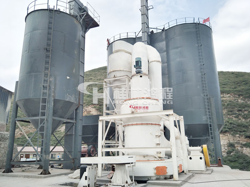 石灰石雷蒙磨粉機(jī)，200目的石灰石粉，石灰石磨粉機(jī)，石灰石粉磨