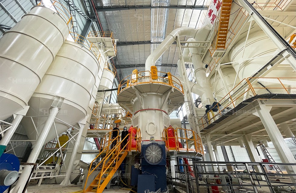 超細活性白土磨粉機